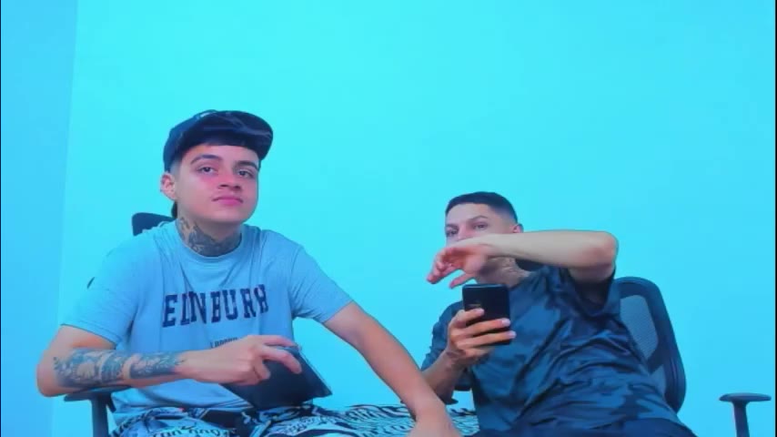noahmaz (LiveJasmin): nuotraukos, profilis