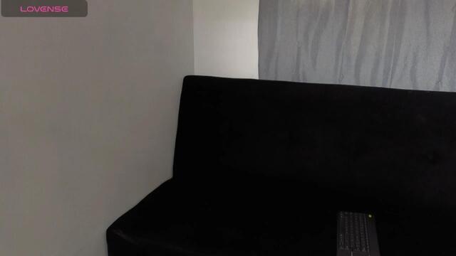 ahiezer — Flirt4Free 直播模特：照片与资料