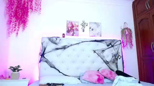 helena690 (Chaturbate): foto un profils