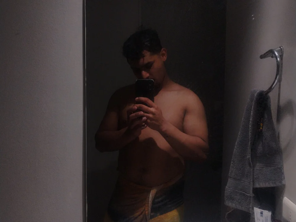BedoyaJuanf (Stripchat): fotod ja profiil