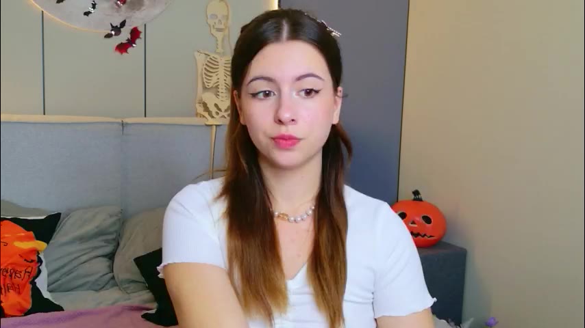 kiraholls на LiveJasmin: слики и профил