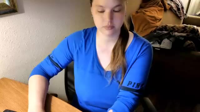 elinareign — Chaturbate वेबकैम मॉडल: फ़ोटो