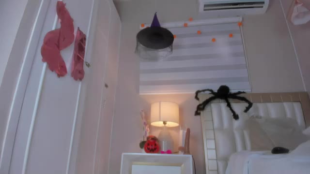 Фото вебкам-модели isabela__x на Chaturbate