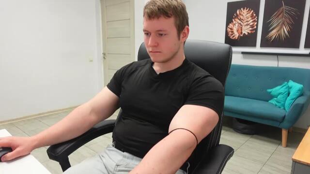 richard-dullas – Flirt4Free webkamerás modell