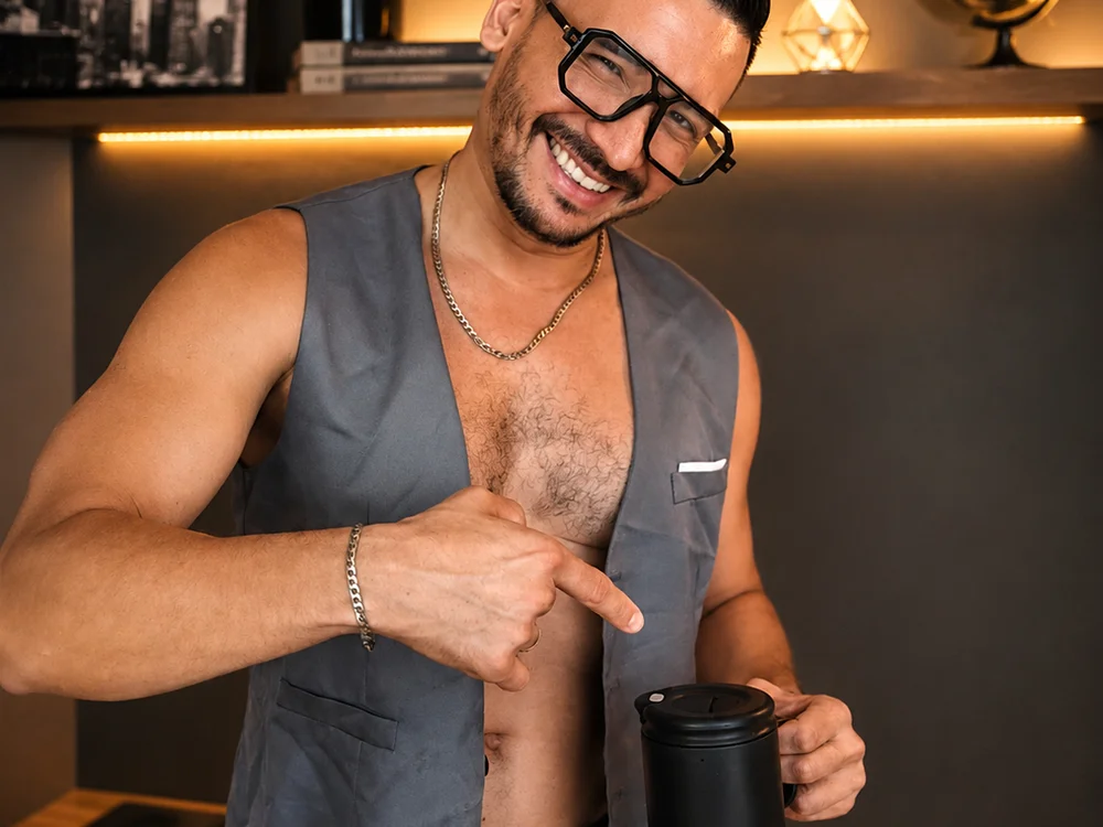 Reiko_85_ në Stripchat: foto dhe profili