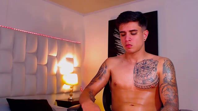 harley-moore — Flirt4Free ওয়েবক্যাম মডেল: ছবি