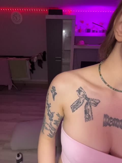 murmur33 na BongaCams: fotky a profil