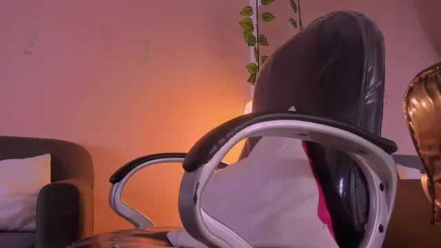 tahra_ na Chaturbate: fotky a profil