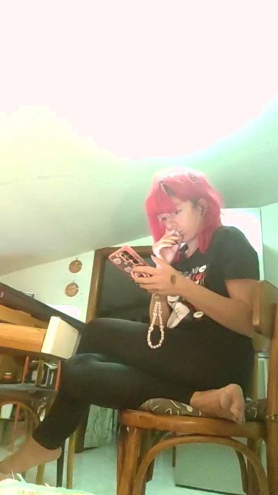 annarellapika, model webcam pe Cam4: poze