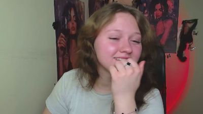 lalice_ (Cam4): fotod ja profiil
