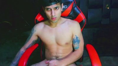 alessandroagt — Cam4 वेबकैम मॉडल: फ़ोटो
