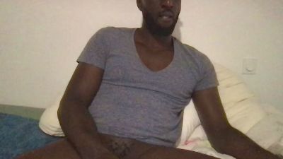 trybbc64: عارضة كاميرا ويب على Cam4