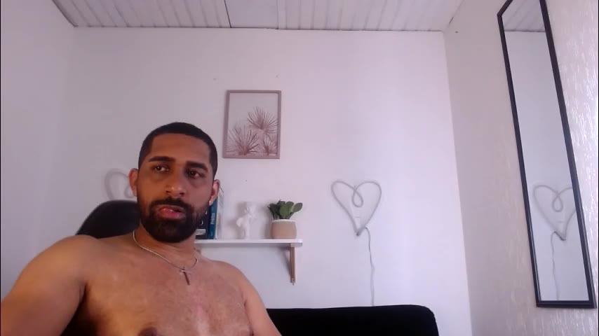 paolorusso, webcammodell på LiveJasmin: bilder
