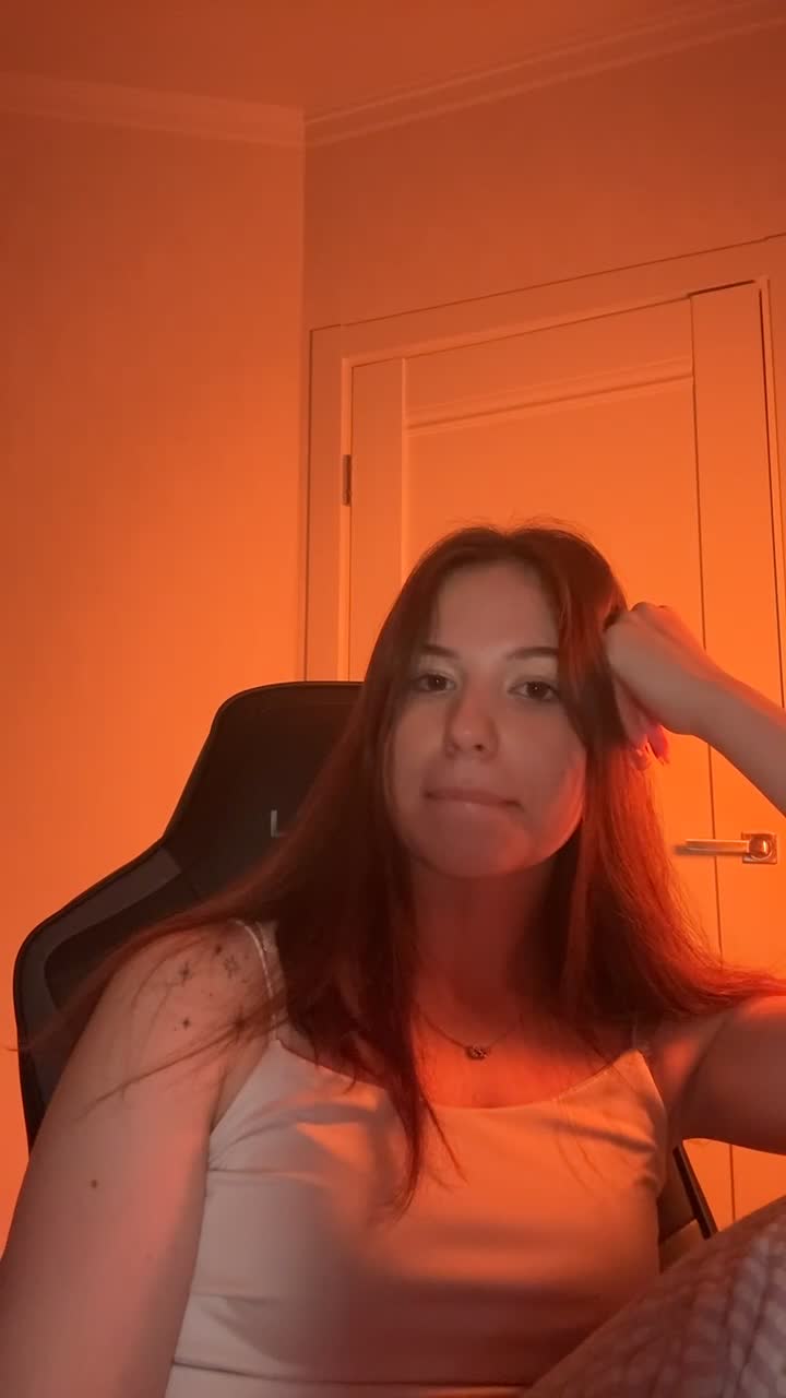 odrimils — XloveCam वेबकैम मॉडल: फ़ोटो
