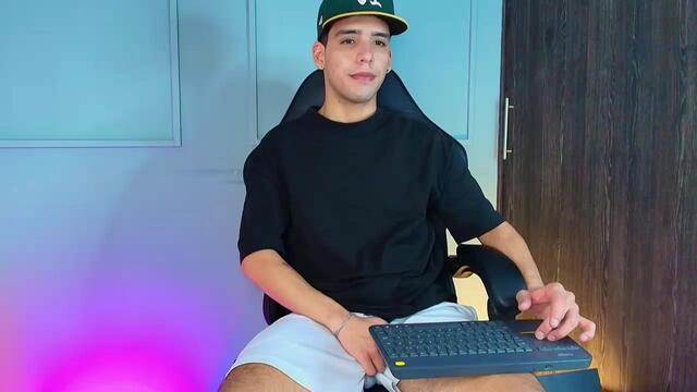 joe-bridge — Flirt4Free वेबकैम मॉडल: फ़ोटो