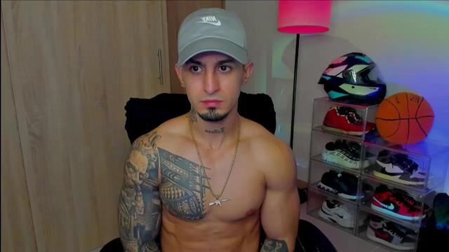 brody-dallas — Flirt4Free वेबकैम मॉडल: फ़ोटो