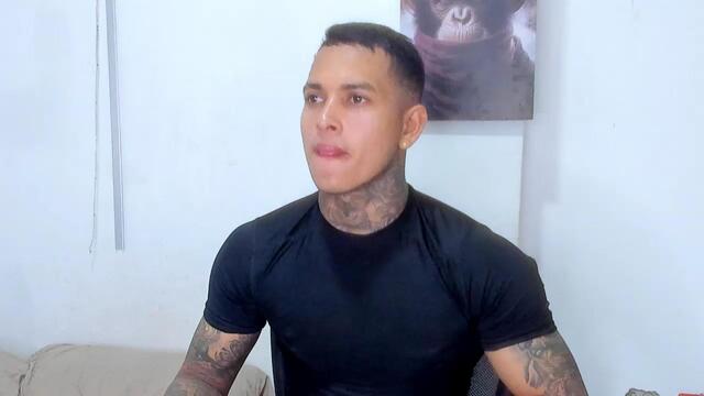 tyler-belll ב-Flirt4Free: תמונות ופרופיל