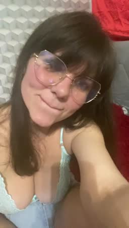 tilliana di XloveCam: foto model webcam