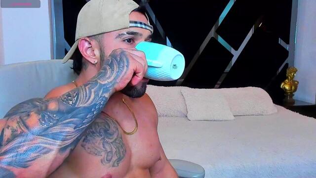 ray-torres на Flirt4Free: слики и профил