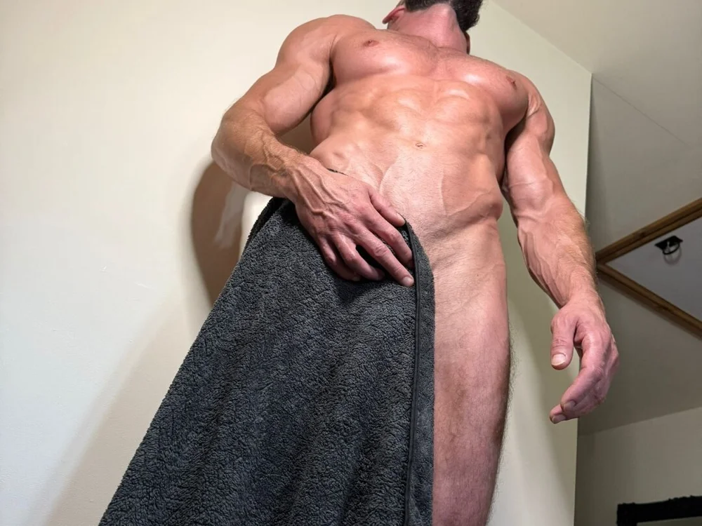 Masked_Bull38_Uk บน Stripchat: รูปภาพและโปรไฟล์