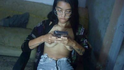 pocahonta_18 ב-Cam4: תמונות ופרופיל