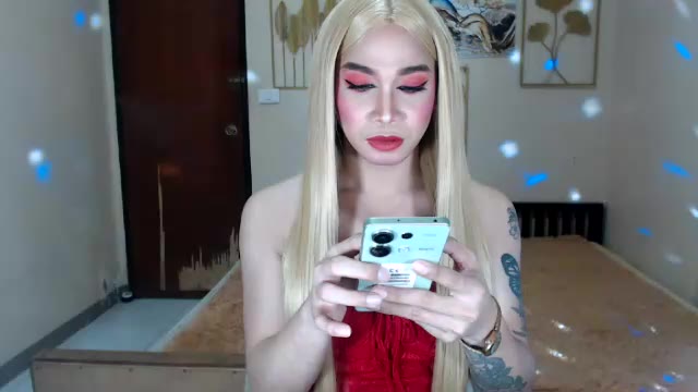 Preview photo of webcam model sweeteverdeen on Chaturbate