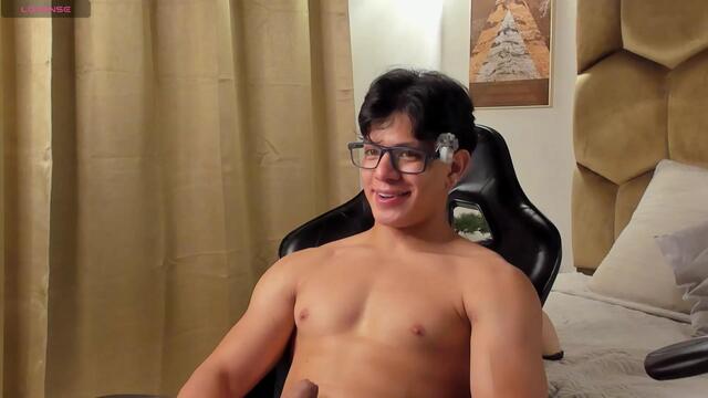 tony-petrov na Flirt4Free: fotky a profil