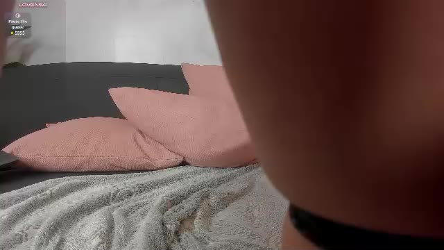 laura_greco (Chaturbate): fotod ja profiil