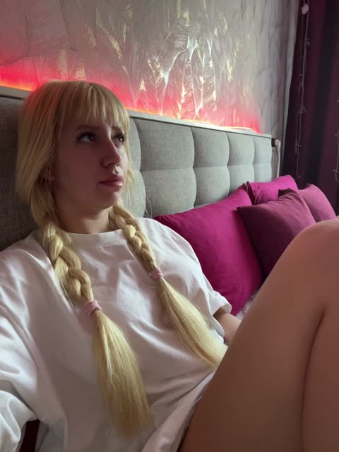 mialiahot – BongaCams webkamerás modell