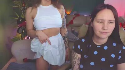 hotcaramelstrio (Cam4): nuotraukos, profilis