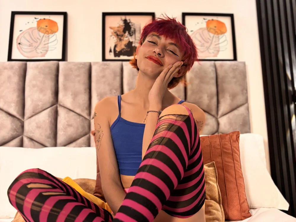 venus_999 di Stripchat: foto model webcam