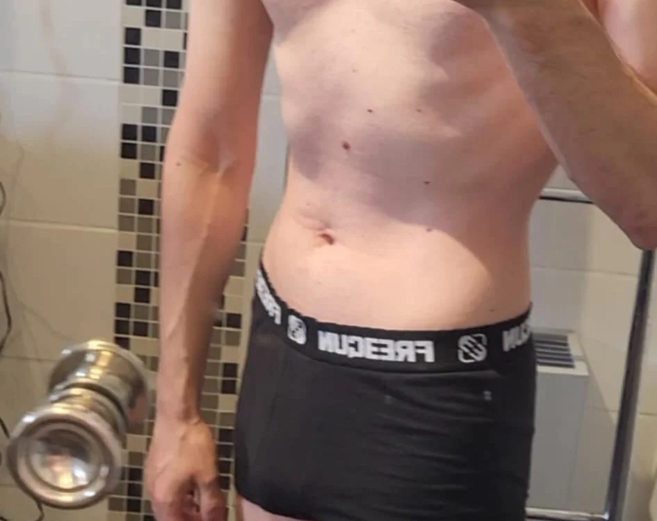 matt27120_ (Stripchat): ảnh người mẫu webcam