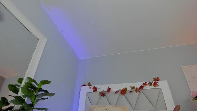ami_sweet_18, webcammodell på Chaturbate: bilder