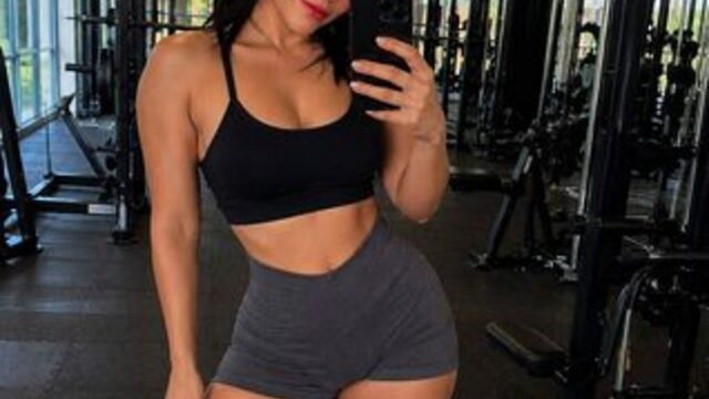 rossy-baker, webcam model na Flirt4Free: slike