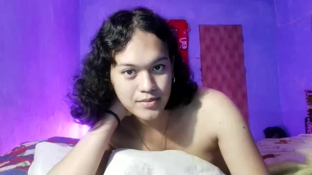 valerie_lure, modelo webcam do Chaturbate: fotos