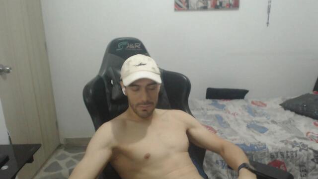 jusstin-i di Flirt4Free: foto model webcam