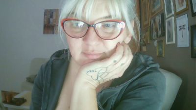 irma2 na Cam4: fotky a profil
