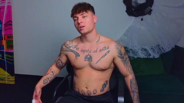 magnus-eyevein — Flirt4Free वेबकैम मॉडल: फ़ोटो