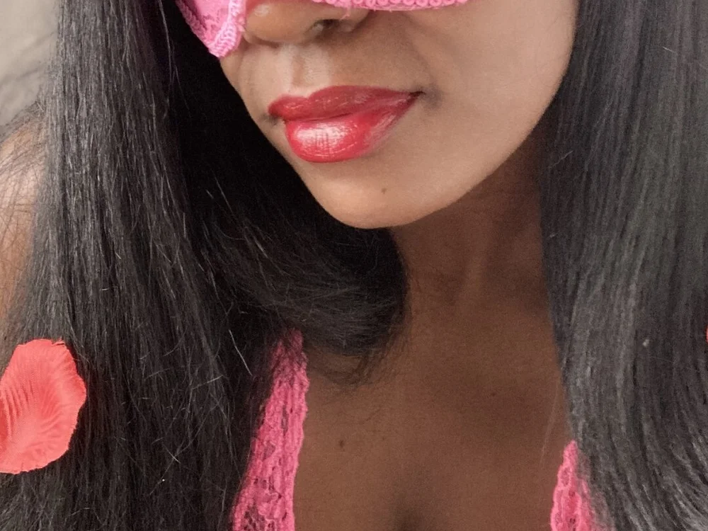 pinkrosaaa (Stripchat): foto un profils