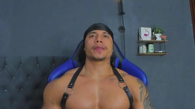 adam-boss, cam model su Flirt4Free: foto