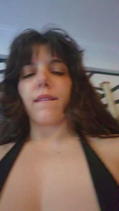 lizzieblack, webcammodel på Cam4: fotos