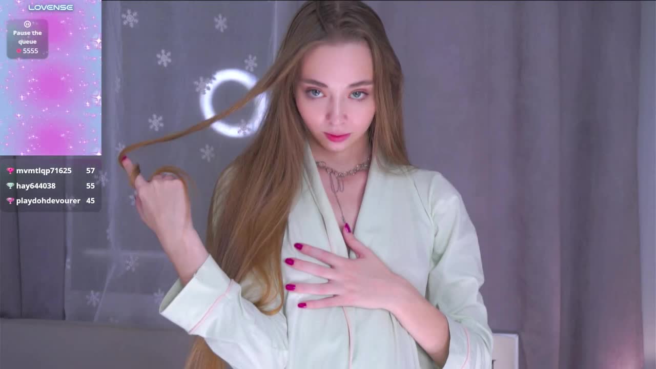 yangdeschenes – XloveCam webkamerás modell