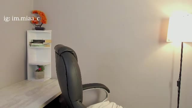 sweet_obsession__ na Chaturbate: zdjęcia i profil