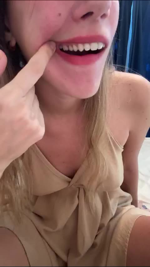 jullybell na LiveJasmin: fotky a profil