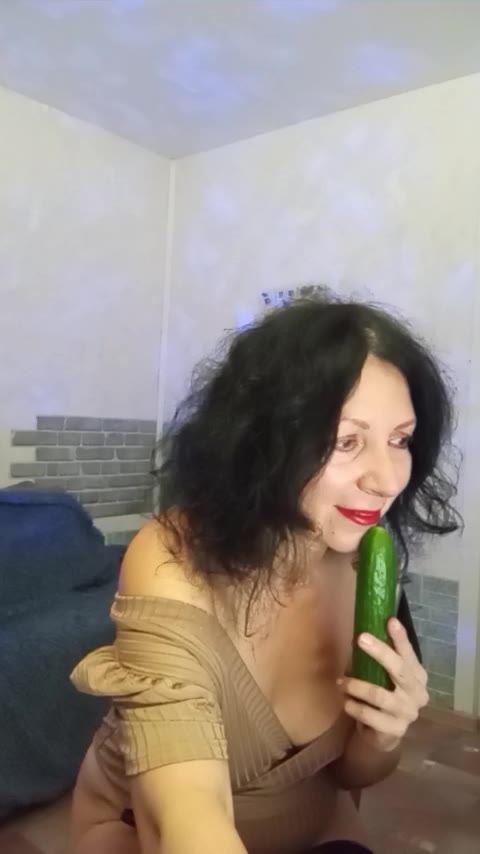 valerywin — LiveJasmin 直播模特：照片与资料