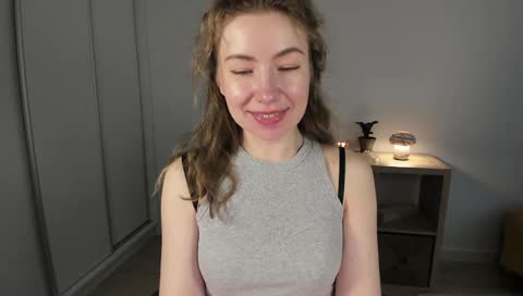 miaflirt, μοντέλο webcam στο XloveCam