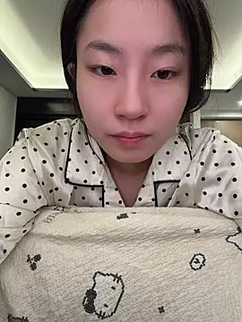 Uugirl00 na Stripchat: fotky a profil