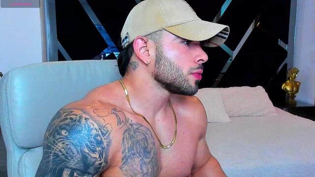 ray-torres, model webcam de Flirt4Free: fotos