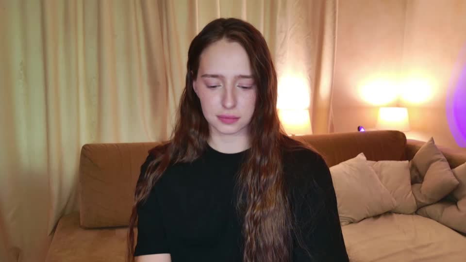 jasmineneal (XloveCam): fotod ja profiil