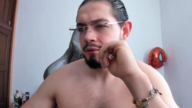 luigi-white, вебкам модел на Flirt4Free: слике